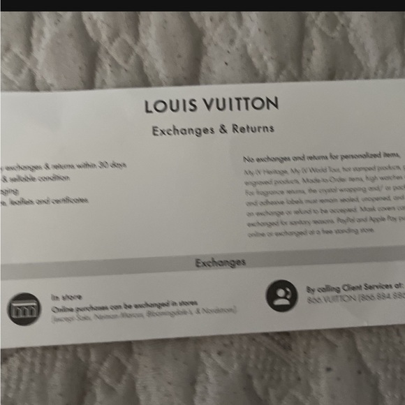 Louis Vuitton trio messenger bag good condition leather and nice - Picture 10 of 11